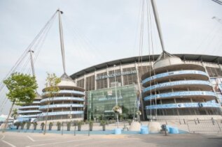 £1 Billion Kit Deal